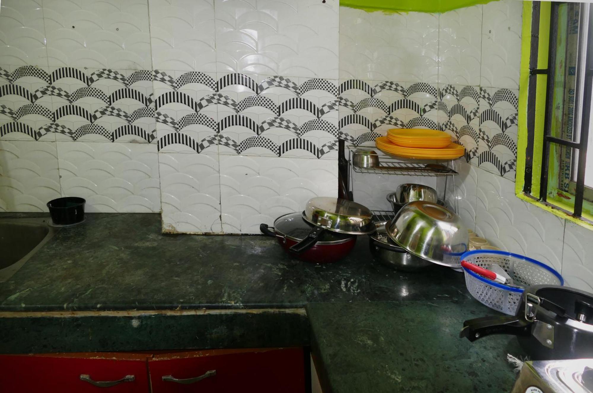Dreams Abode Studio Apartment غاواهاتي المظهر الخارجي الصورة